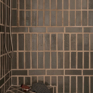 Handcraft Glazed Brick Thai Basil | 2.5x8 | Matte
